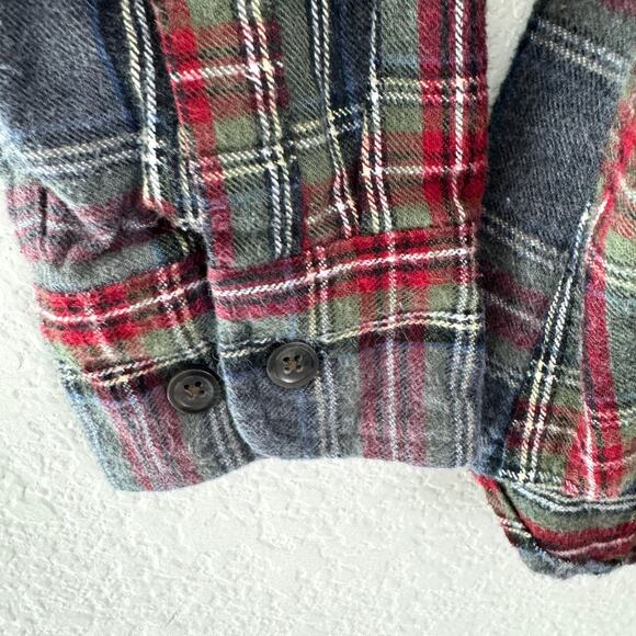 L.L. Bean Mens Scotch Plaid Flannel Long Sleeve Button Shirt Size M 100% Cotton - Picture 4 of 7